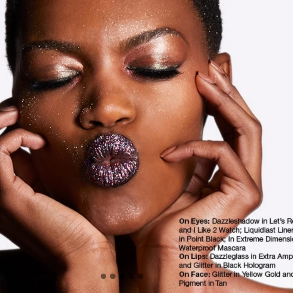 MAC Black Hologram Glitter Brilliants